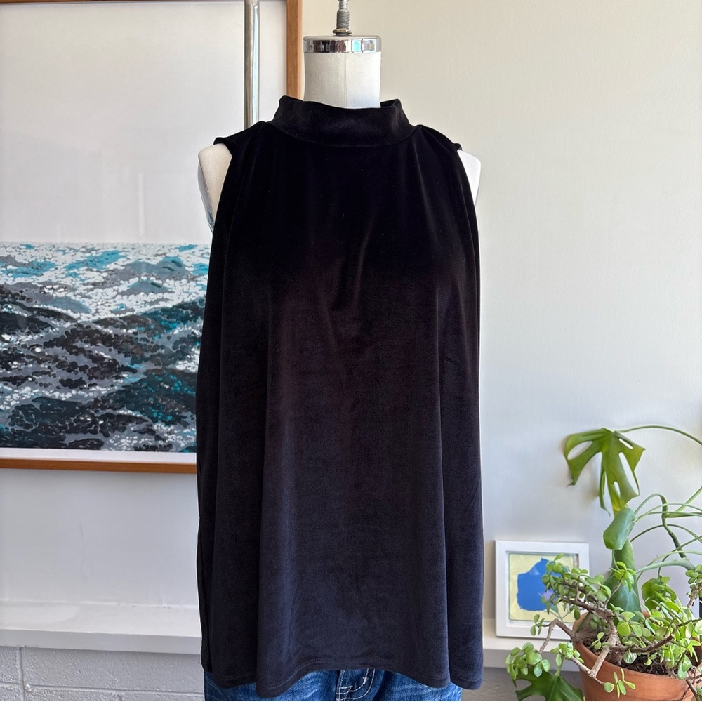 LOFT Black Sleeveless Velvet Mock Turtleneck Top Medium - Picture 2 of 8